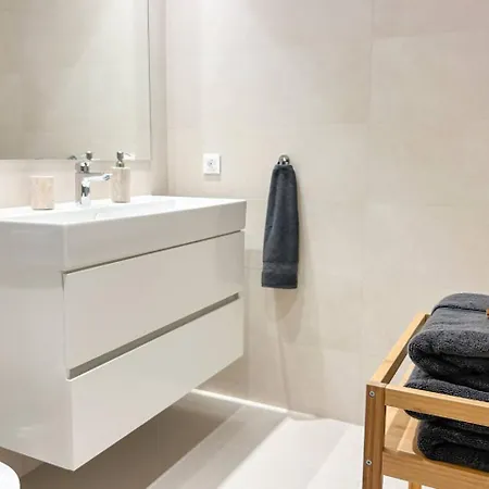 Deluxe Con Terraza Y Vistas Al Mar 011 *